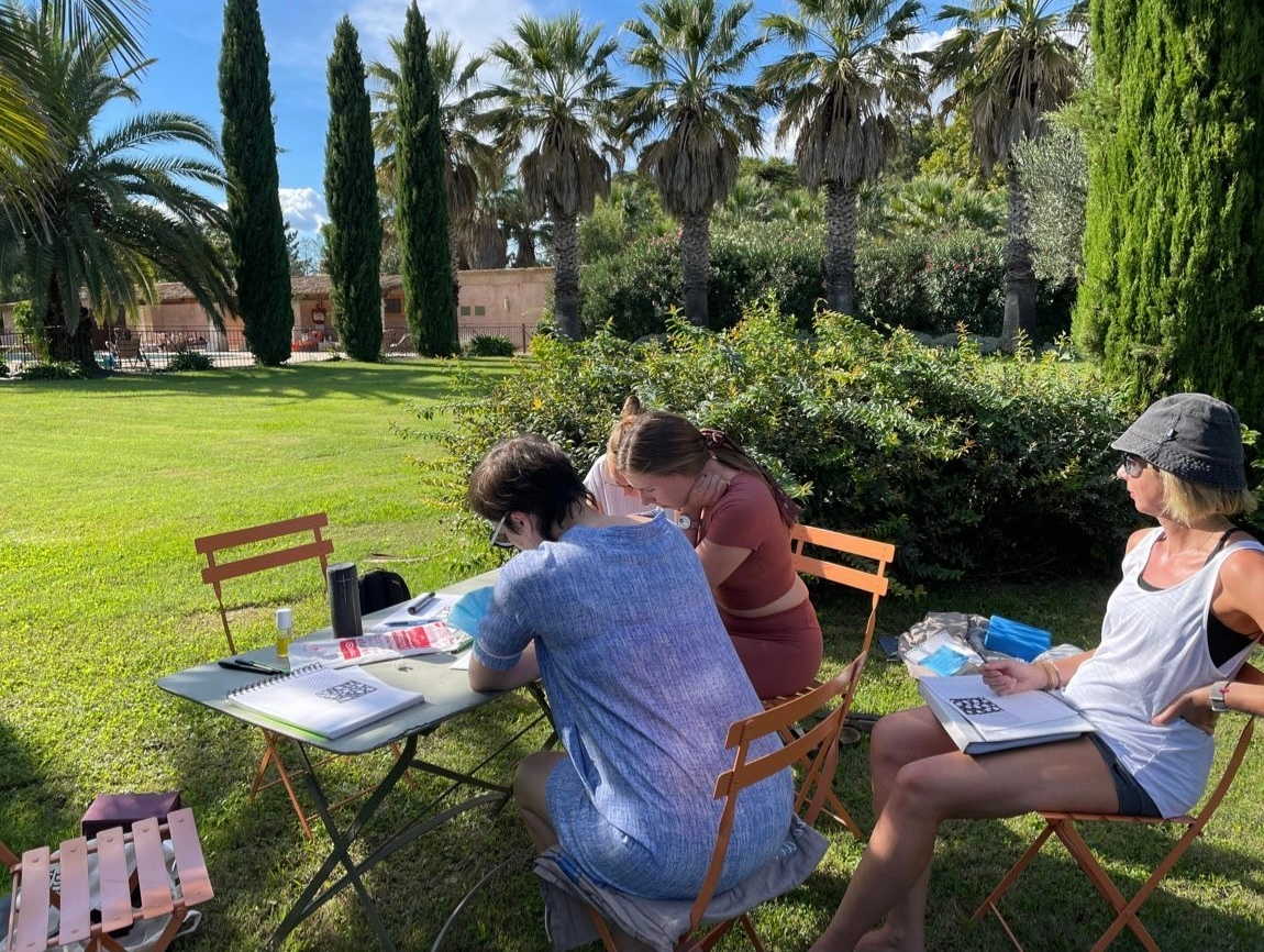 Séminaire dans le jardin