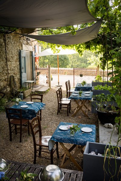 Sous la pergola