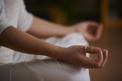 Atelier Yoga sur chaise_Uzès