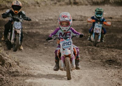 Course de mini motos_Saint-Martin-de-Valgalgues