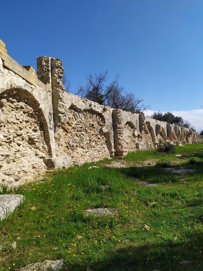 Les vestiges de l'aqueduc romain