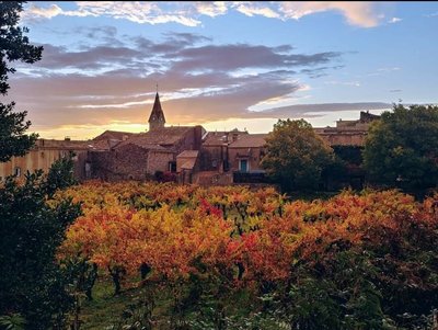 Village de St Laurent de Carnols