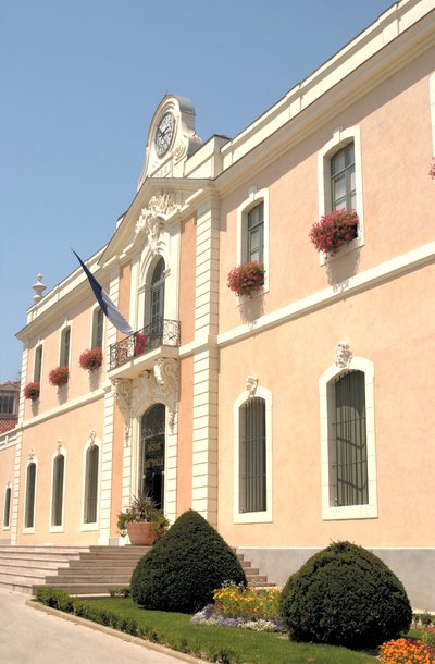 Hôtel de ville d'Alès