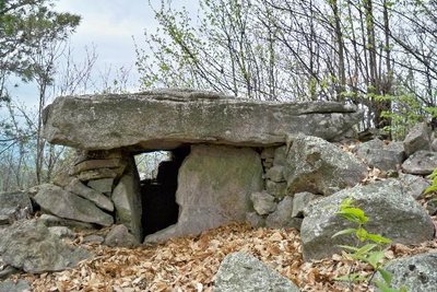 Dolmen de Trélys