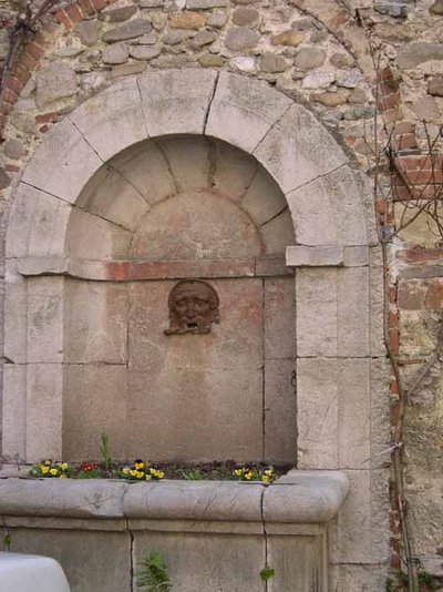Fontaine de la Rue Grefeuille-Anduze-1