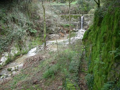 Tancat au fil de l'eau